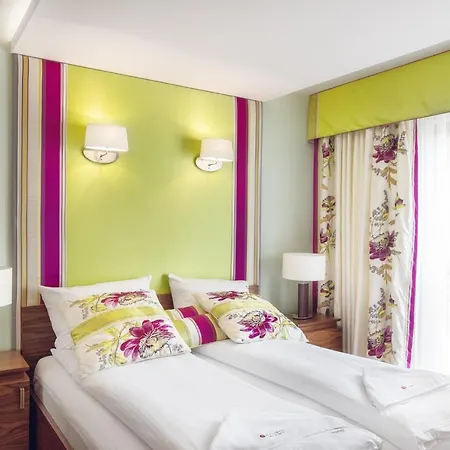 Empire By Renters Apartment