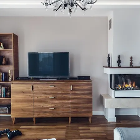 Apartment Empire By Renters