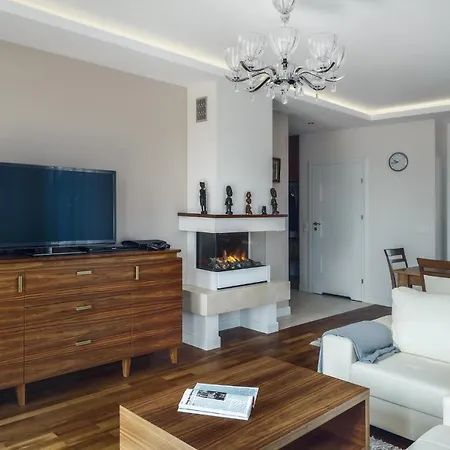 Apartment Empire By Renters Sopot
