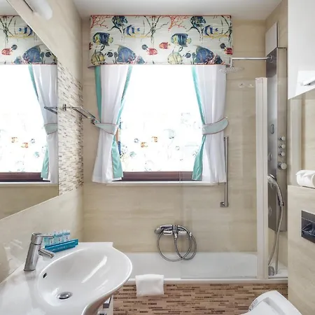 Apartment Empire By Renters Sopot