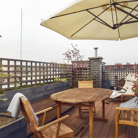 Empire By Renters Apartment *